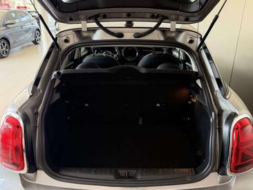 Mini 5 Portes Classic Cooper — photo 19