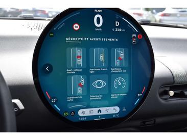 Mini Electric Cooper SE — photo 13