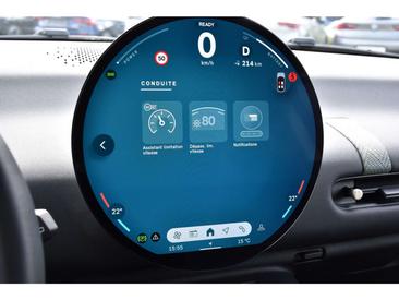 Mini Electric Cooper SE — photo 14
