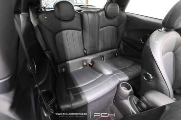 Mini Hatch Cooper S — photo 12