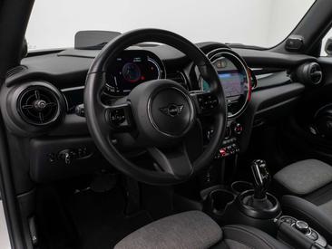 Mini Cabrio COOPER — photo 20