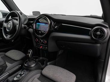 Mini Cabrio COOPER — photo 23