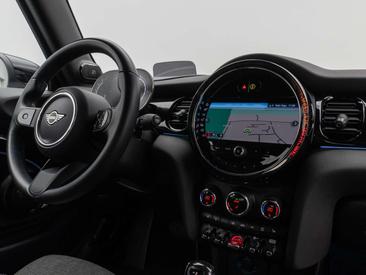 Mini Cabrio COOPER — photo 30