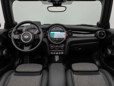 Mini Cabrio COOPER — photo 32