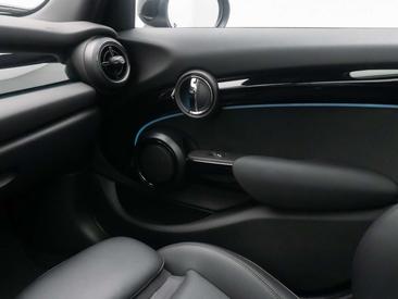 Mini Cooper Sport — photo 32