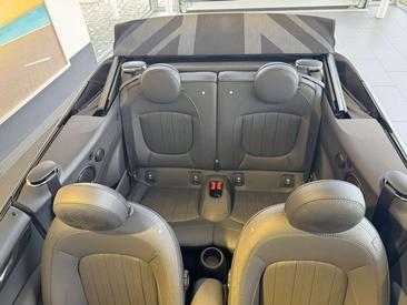 Mini Cabrio John Cooper Works — photo 12