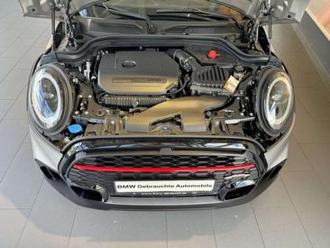 Mini Cabrio John Cooper Works — photo 16