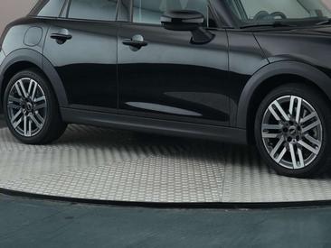 Mini 5 Portes Classic Cooper — photo 17