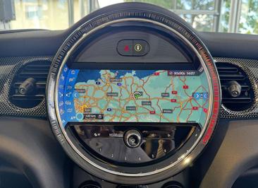 Mini Cabrio John Cooper Works — photo 32