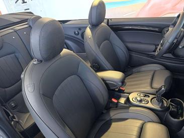 Mini Cabrio John Cooper Works — photo 37