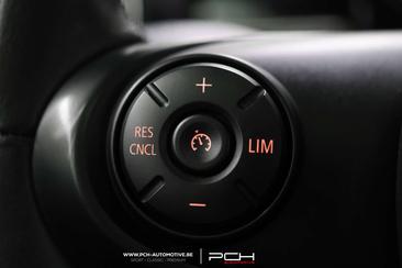 Mini Hatch Cooper S — photo 21