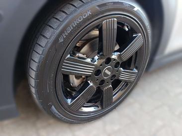 Mini Cabrio Yours Cooper — photo 9