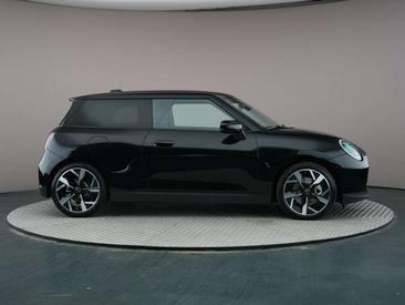 Mini Hatch Classic Cooper SE — photo 7