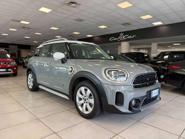 Mini Countryman COOPER SE — photo 4
