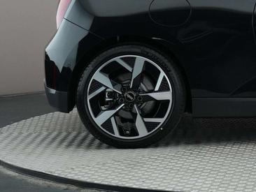 Mini Hatch Classic Cooper SE — photo 17