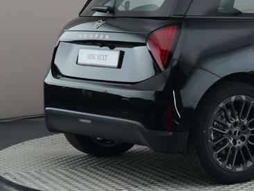 Mini Hatch Essential Cooper E — photo 18