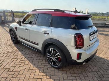 Mini Countryman JCW Cooper SE — photo 4