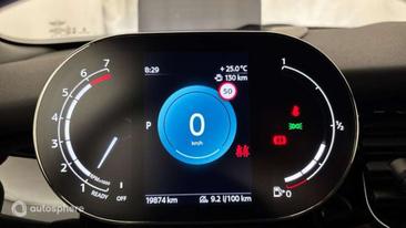 Mini Cooper E — photo 10