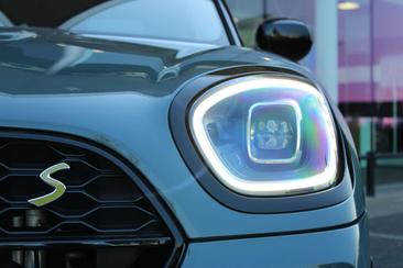 Mini Countryman COOPER SE — photo 10
