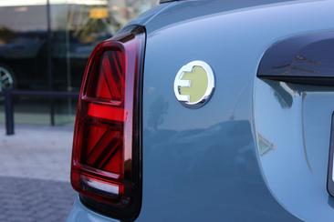 Mini Countryman COOPER SE — photo 12