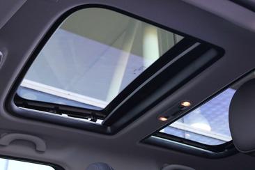 Mini Countryman COOPER SE — photo 15