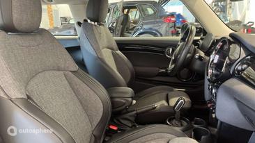 Mini Cooper E Camden — photo 15