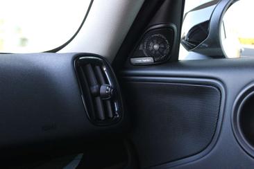 Mini Countryman COOPER SE — photo 26
