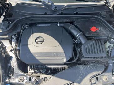 Mini Cooper E — photo 17