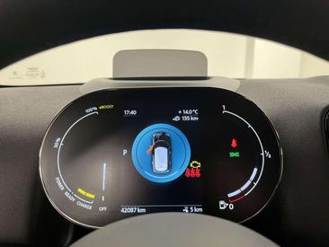 Mini Countryman COOPER SE — photo 10