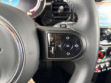Mini Cooper E Camden — photo 18