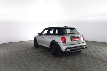 Mini 5 Portes Classic Cooper — photo 2