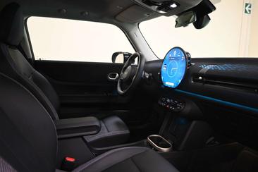 Mini Cooper Classic — photo 8