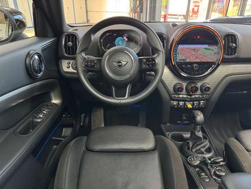 Mini Countryman COOPER SE — photo 6