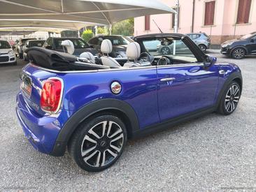 Mini Cabrio COOPER — photo 6