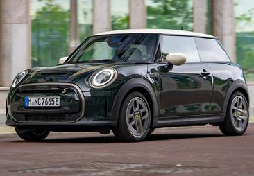 Mini Electric Cooper SE — photo 14