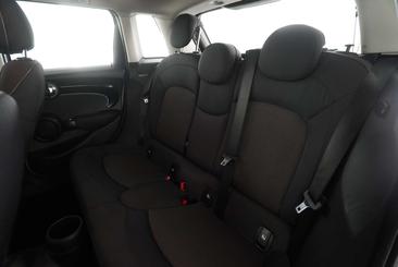Mini 5 Portes Classic Cooper — photo 9