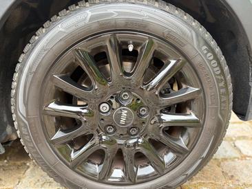 Mini Cooper — photo 9