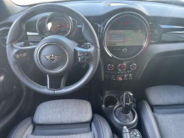 Mini Hatch Classic Cooper S — photo 10