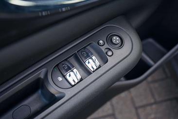 Mini Clubman COOPER S — photo 32