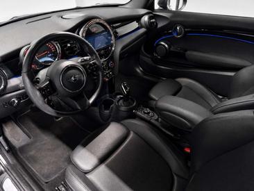 Mini 3 Portes Camden Cooper — photo 3