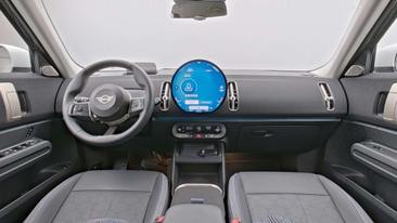 Mini Countryman Classic Cooper E — photo 14