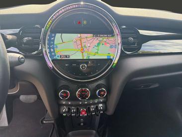Mini Cabrio — photo 14