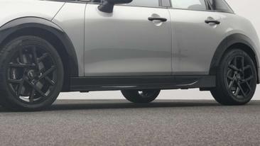 Mini Cooper JCW S — photo 19