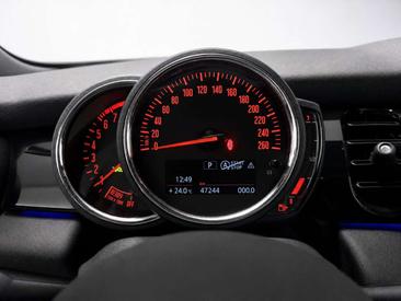 Mini 3 Portes Camden Cooper — photo 11