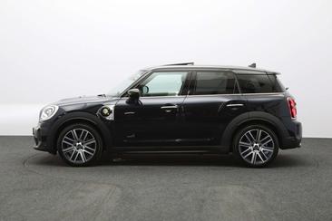 Mini Countryman COOPER SE — photo 5