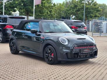 Mini Cabrio John Cooper Works — photo 7