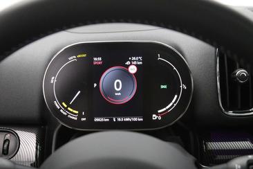 Mini Countryman COOPER SE — photo 12