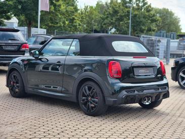 Mini Cabrio John Cooper Works — photo 16