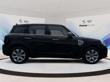 Mini Countryman COOPER SE — photo 7