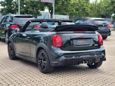 Mini Cabrio John Cooper Works — photo 19